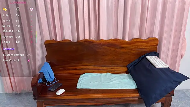 Raamoss live sex cam