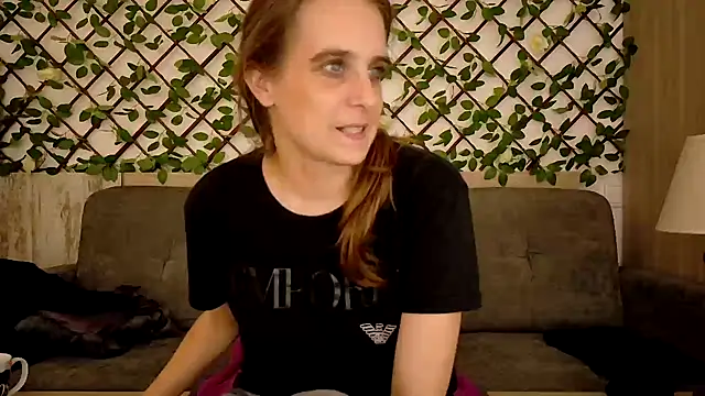 Chantalee live sex cam