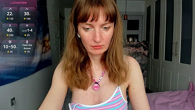 YourSexyNeighbour live sex cam