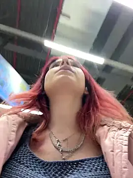 RiriRoseey live sex cam