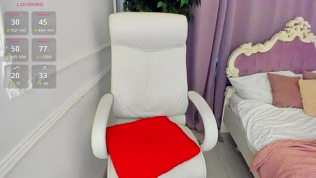 Lily_Marlin live sex cam