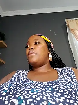 SWEETDOLLY29XX's cam snapshot