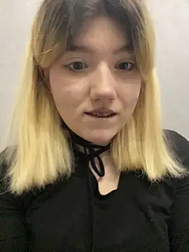 Cherry___Blossom live sex cam