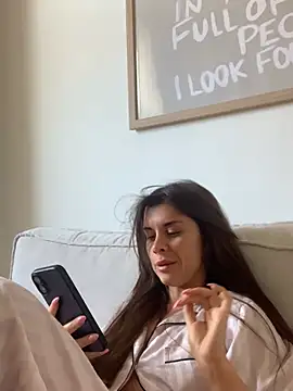 AlitaNova's cam snapshot