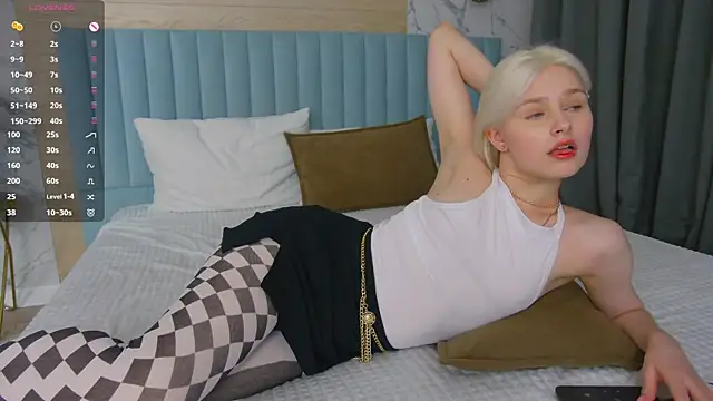 SandyShayes's cam snapshot