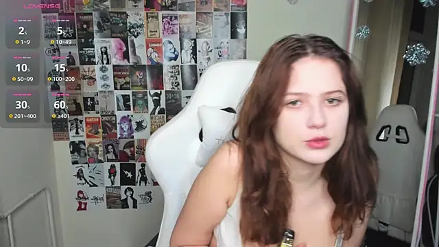 Anora_Miller live sex cam