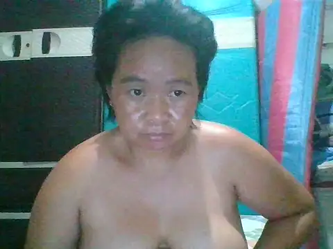 Wetmama_69 live sex cam