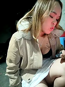 Melylyna live sex cam