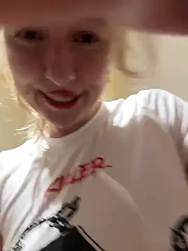 RonnieKiss's cam snapshot