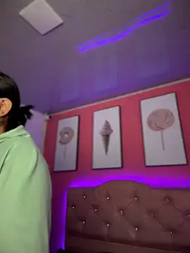 Megaan__More live sex cam