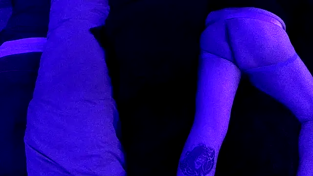 Time2playN303party's cam snapshot