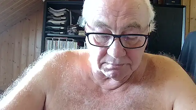 biggandybig's cam snapshot