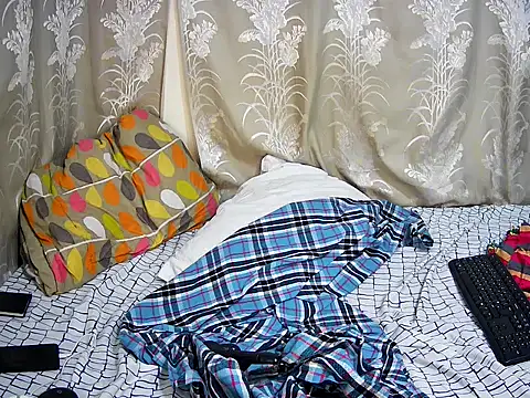 happy_sonia's cam snapshot