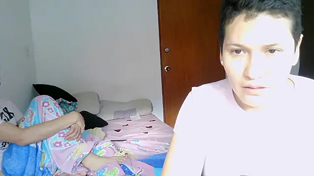 luxandracon23 live sex cam