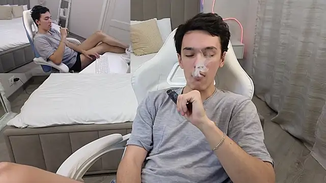 MoonlinSkinn live sex cam