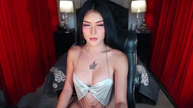 BigCockGODDESS live sex cam