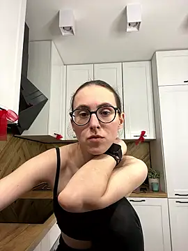 MartiniiSelenna live sex cam