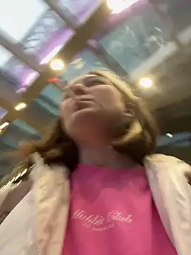 KateBurlesk's cam snapshot