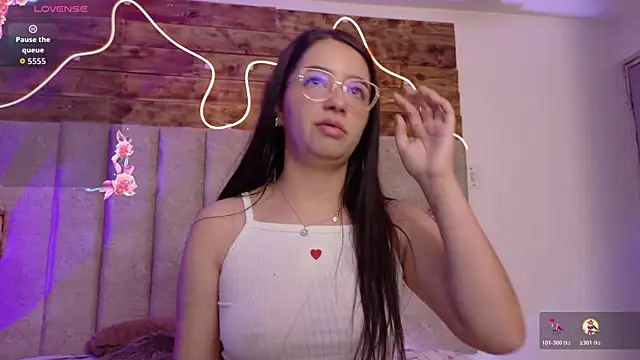 lanna_wolff live sex cam