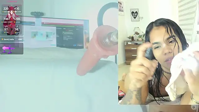 Rosy_Emely live sex cam