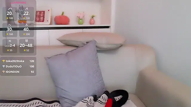 -M00nlIght-l0li-'s cam snapshot