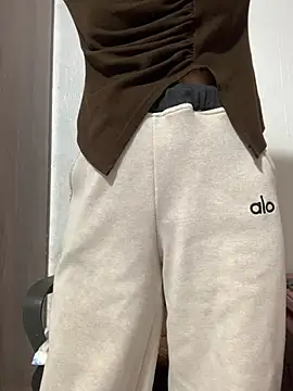 -Meomeo-'s cam snapshot