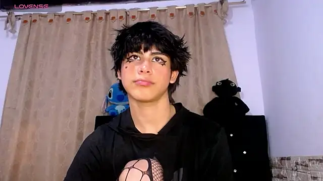 DaraKat18 live sex cam