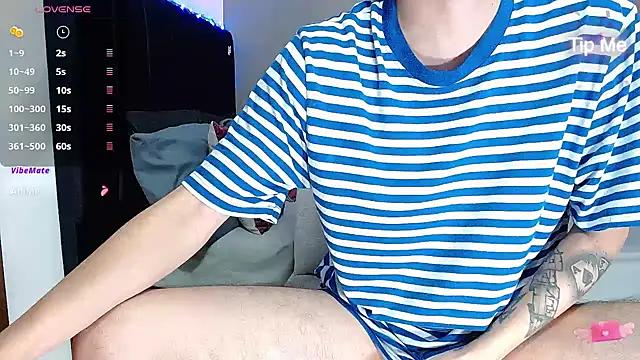 Matteo12_ live sex cam