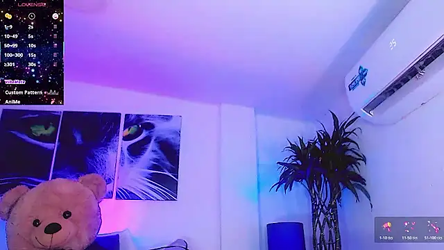 Sophiesweet5 live sex cam