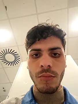 Bigpenis22sm live sex cam