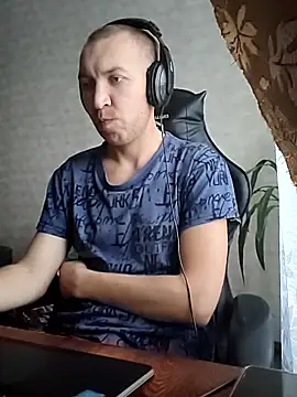 _uncle_Mitya-43_'s cam snapshot