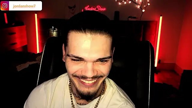 JordanShow's cam snapshot