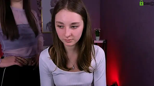 flora_ri live sex cam