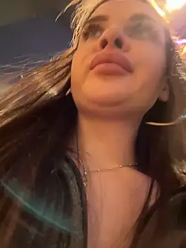 KristiRich live sex cam