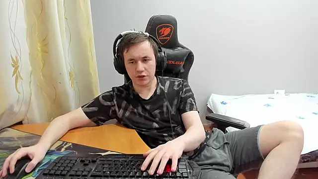 iliaskrislove's cam snapshot