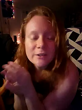 LilTokez live sex cam