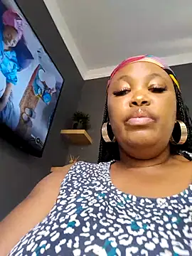 SWEETDOLLY29XX's cam snapshot