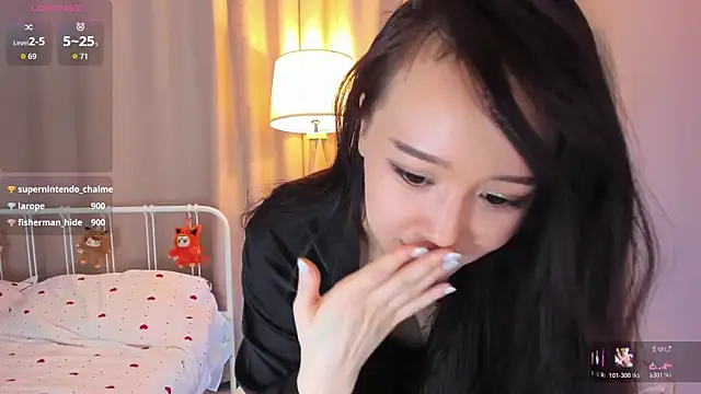 AmiliYan's cam snapshot