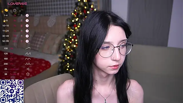 DeliaLoma live sex cam