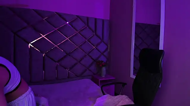 Poly_Sasha_'s cam snapshot