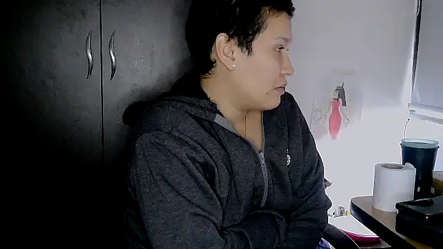 luxandracon23 live sex cam