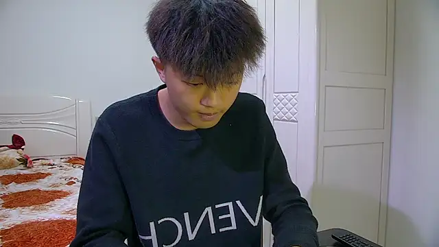 Chocolates-001 live sex cam