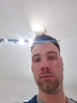 mrlyuis live sex cam