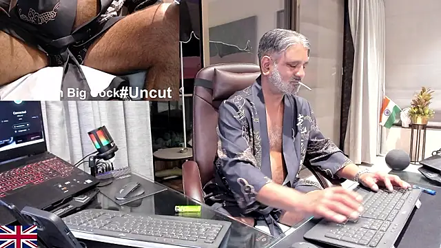 OnlineBossUK live sex cam