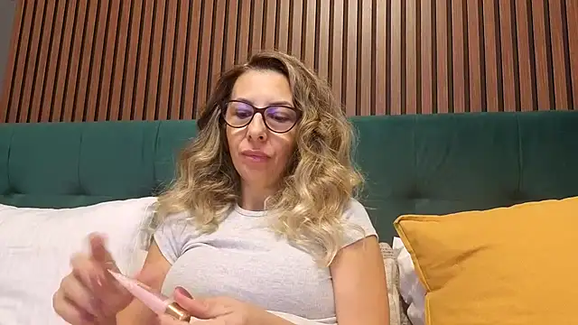 SukyGirl live sex cam