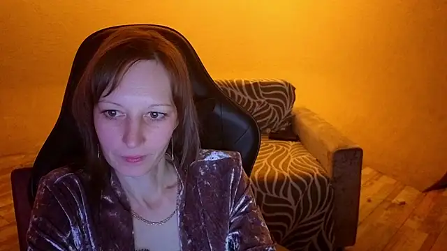 MaryKlite_'s cam snapshot