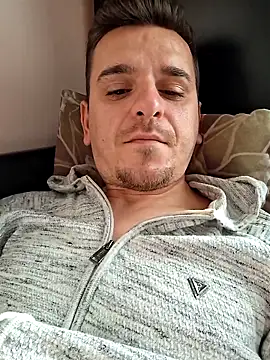 Huge_cock22cm live sex cam