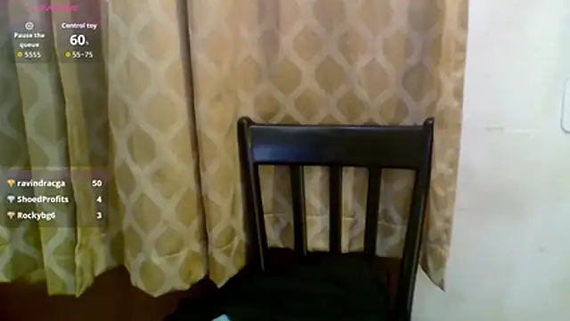 Teekhi_mirchii's cam snapshot