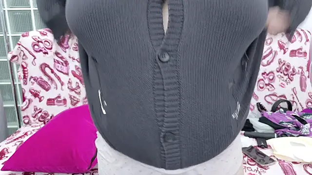 Nadine_asian live sex cam