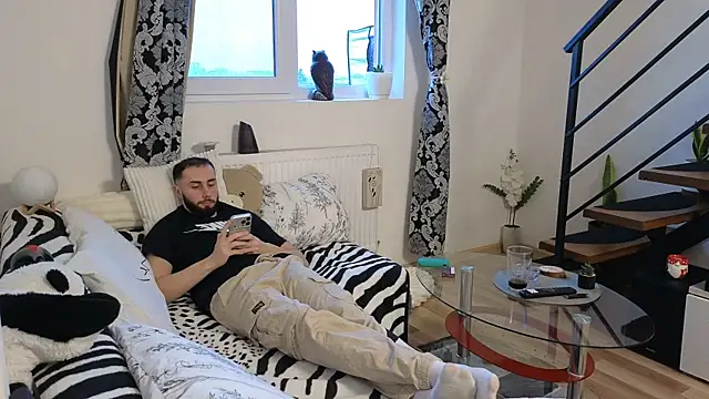 RyanStorm_'s cam snapshot